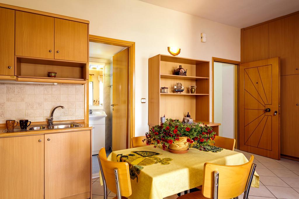 Stam'S Paradise Chania  Ngoại thất bức ảnh